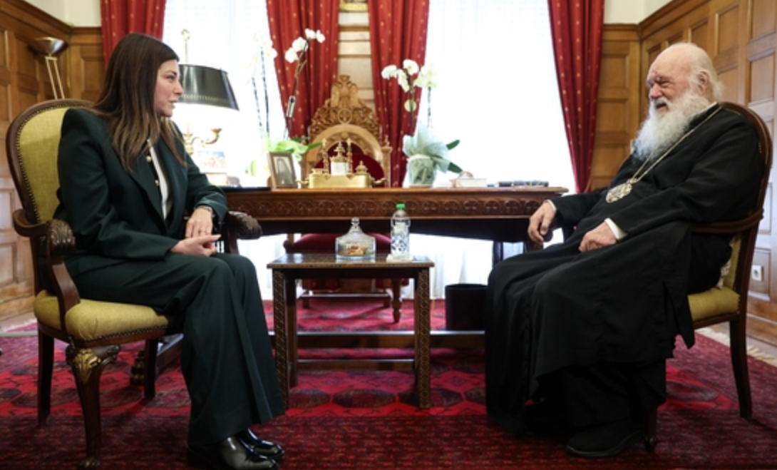 Συνάντηση Ζαχαράκη με τον Μακαριώτατο Αρχιεπίσκοπο Αθηνών και Πάσης Ελλάδος Ιερώνυμο – “Η Εκκλησία δεν αγαπά τα άκρα”